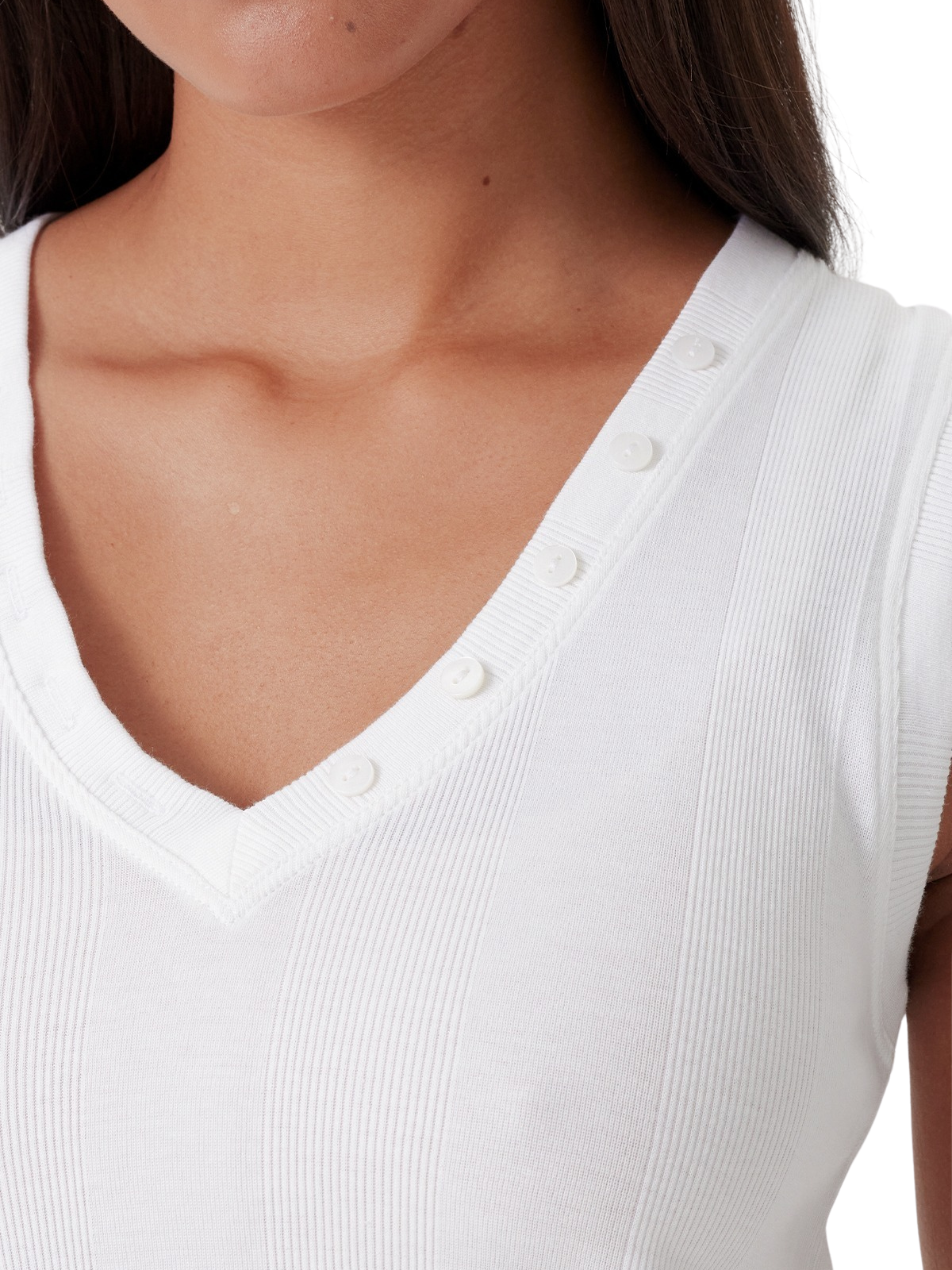Cotton Rib Tank With V-Neck Buttons_Goldie Lewinter_25215WHT