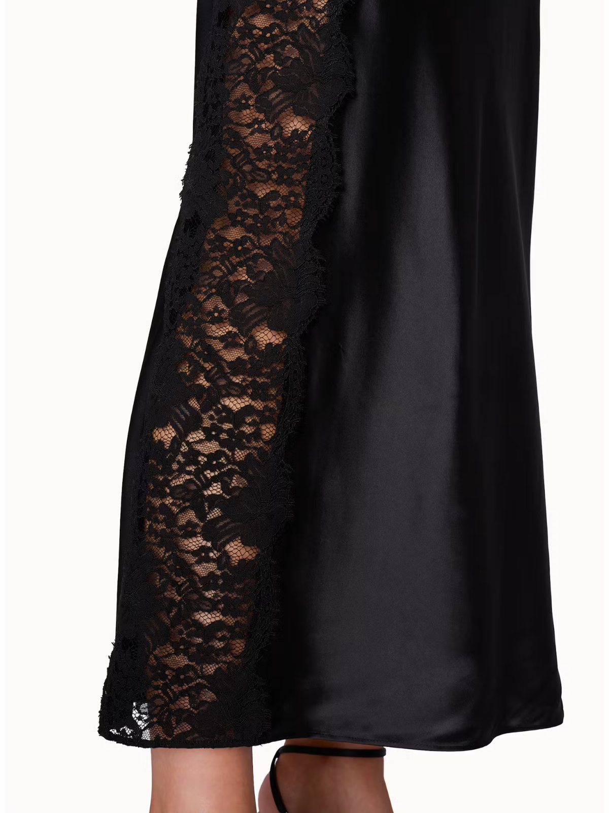 Darcel High Rise Bias Cut Skirt - Cami - H26-K03