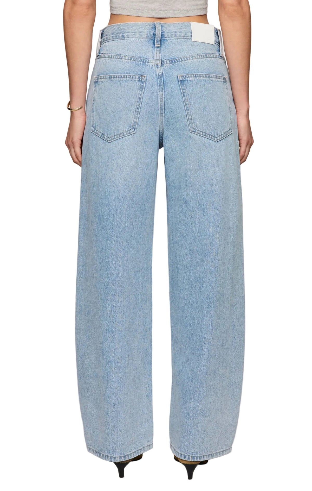 Show Off High Rise Bowed Jean