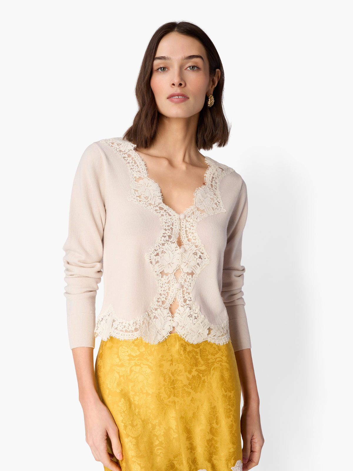 Sanders Cardigan_cami_F26-F-T03-OAT