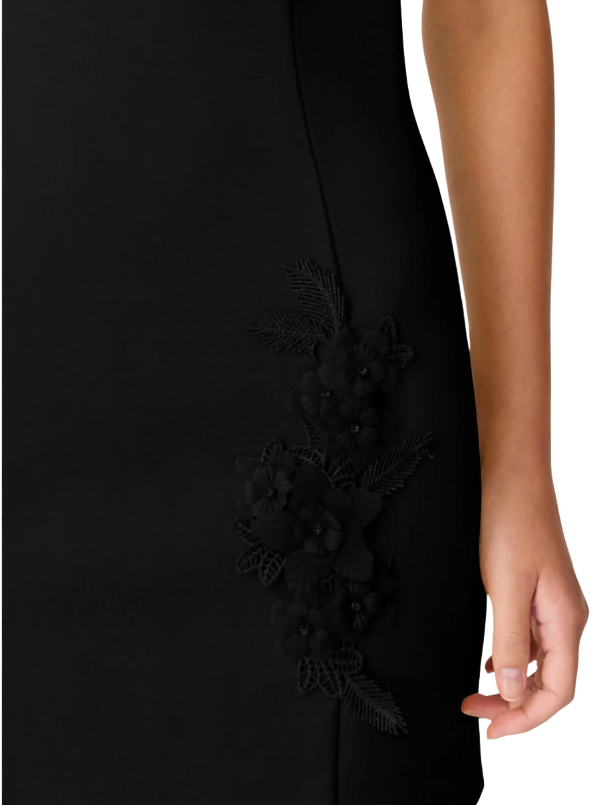 Evee Embroidered Dress