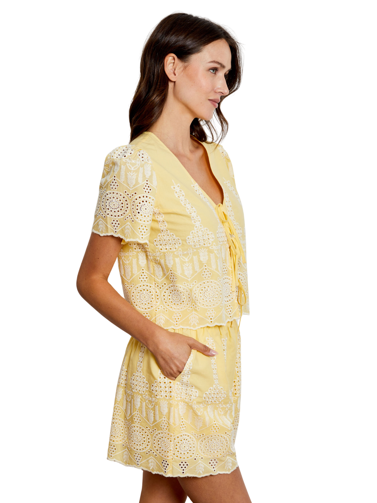 Eyelet Blouse_Design History_OQS0212002