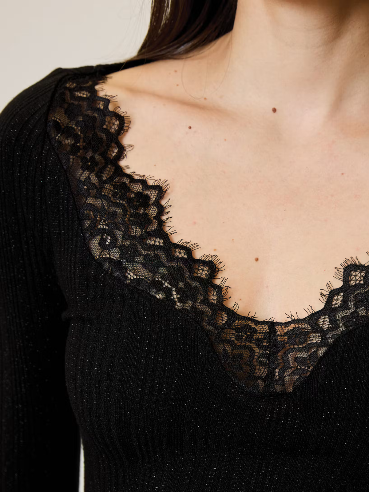 Lace Trim Long Sleeve Top - Design History - OTM0112001