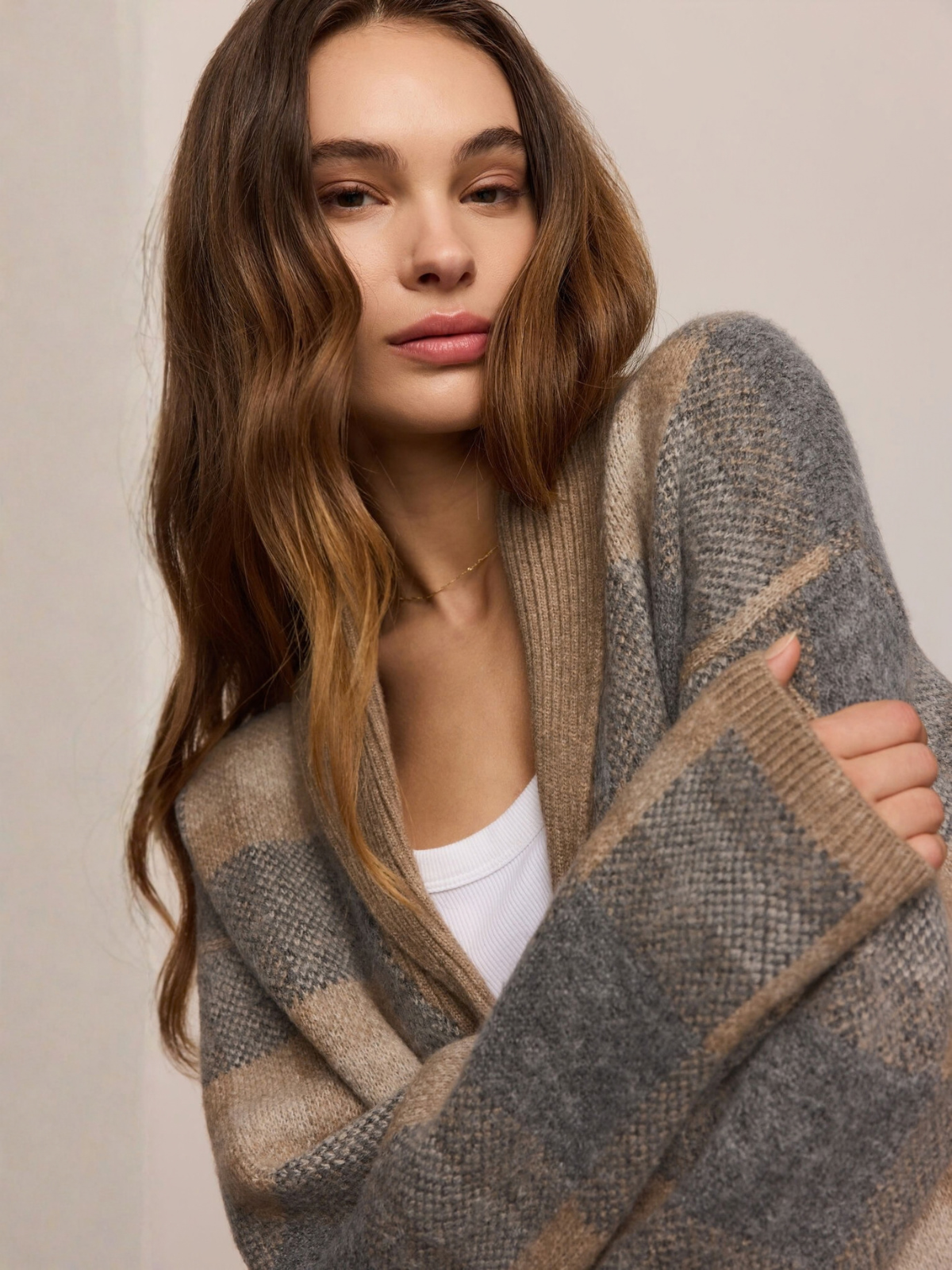 Ludlow Cardigan_Z Supply_ZW264790