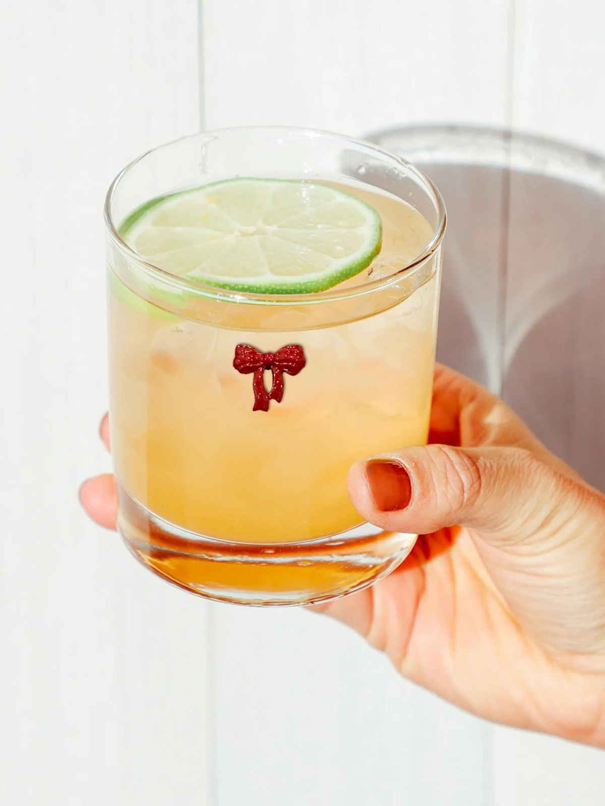Tied with a Bow Drink Gems